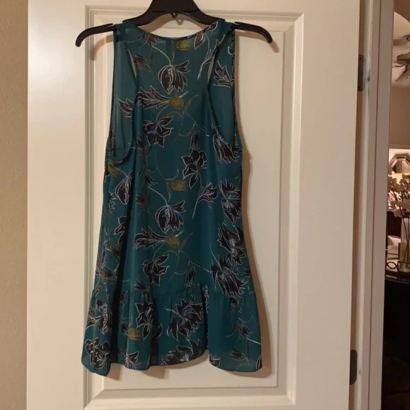 CAbi Green Top Size Medium - Picture 3 of 3